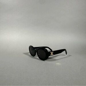 NEW AUTHENTIC CELINE CL40194U TRIOMPHE SUNGLASSES SHINY BLACK 01 CL 40194!